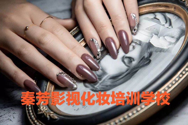 美甲的种类有哪些？